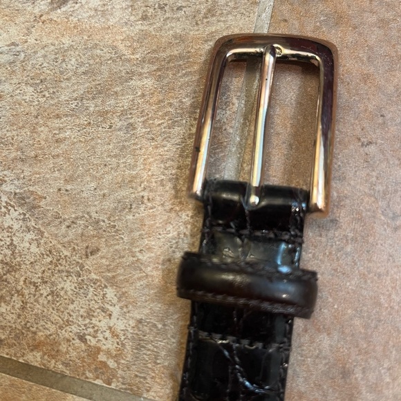 WCM NEW YORK Italian Calfskin croc embossed size medium women's Brn leather EUC - Picture 12 of 16